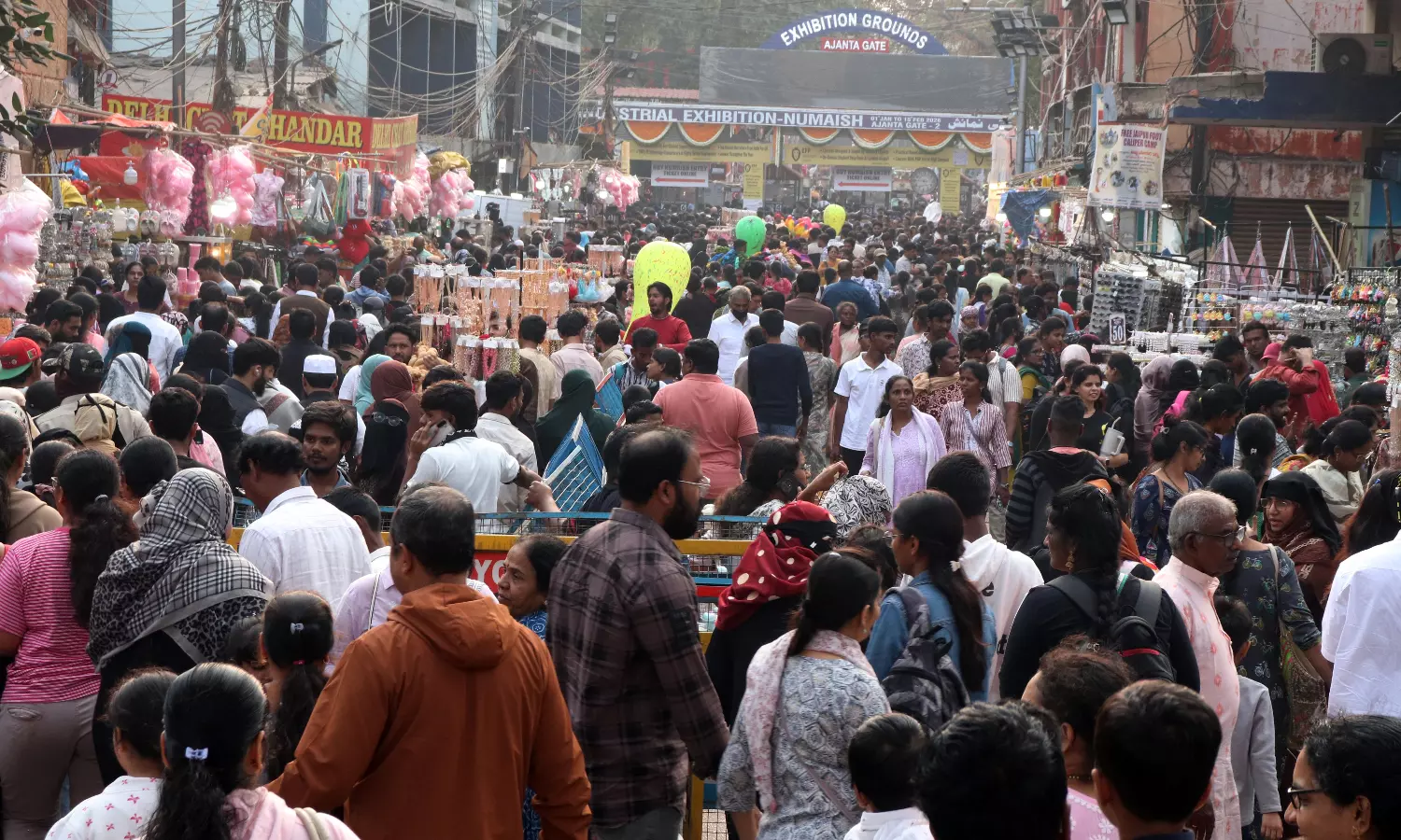 Numaish Draws Young Visitors This Year