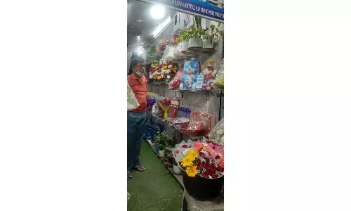 Local Gift Shops Hope Spike In Footfall In Valentines Week