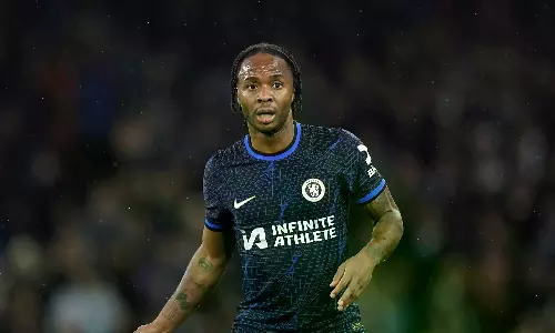 Raheem Sterling Completes Surprise Move to Feyenoord