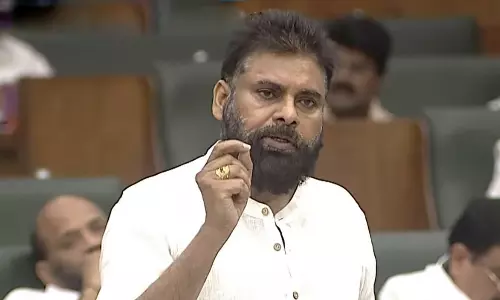 Pawan Hails Governor’s Address, Slams YSRC Pawan Hails Governor’s Address, Slams YSRC