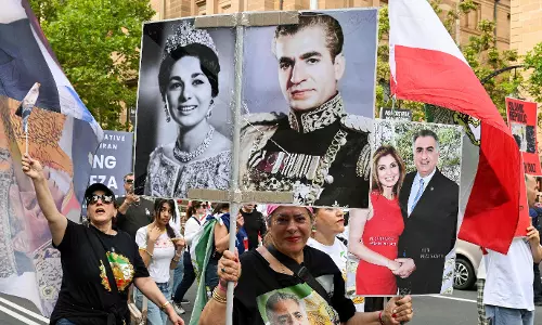 Son Of Last Shah Calls On Trump To Help Iranian People