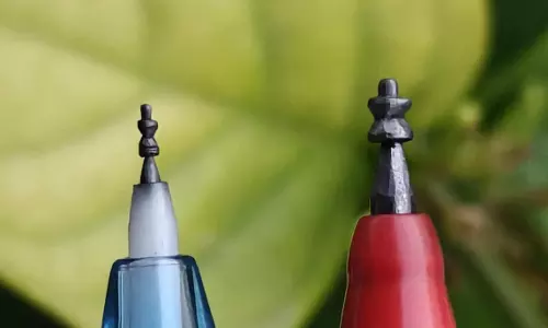 Warangal Micro-Artist Crafts Shivlings on Pencil Tips