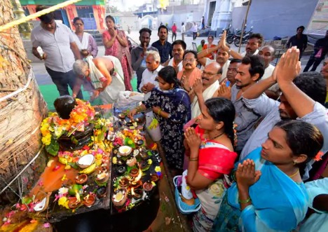 Shiva temples witness massive influx of devotees from early morning hours as special rituals and prayers are performed.