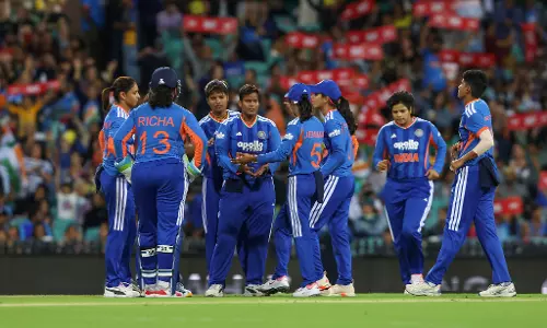Clinical India Crush Australia By 9 Wickets In First Womens T20I