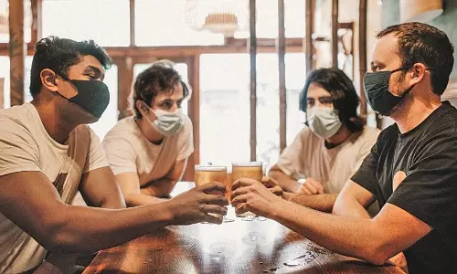 Gen Z Ditches Booze, High on ‘Potshots’ Gen Z Ditches Booze, High on ‘Potshots’