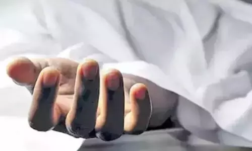 Relatives Protest With Body of Worker Who Died in Dubai