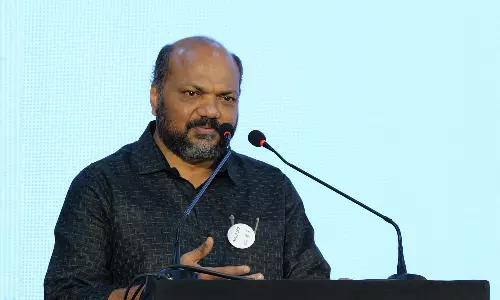 Kerala Govt To Take a Stand on Sabarimala Women Entry Issue After Examining All Sides: Law Minister Kerala Govt To Take a Stand on Sabarimala Women Entry Issue After Examining All Sides: Law Minister