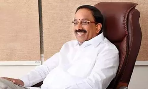 TG Minister Thummala Calls On AP CM Naidu TG Minister Thummala Calls On AP CM Naidu