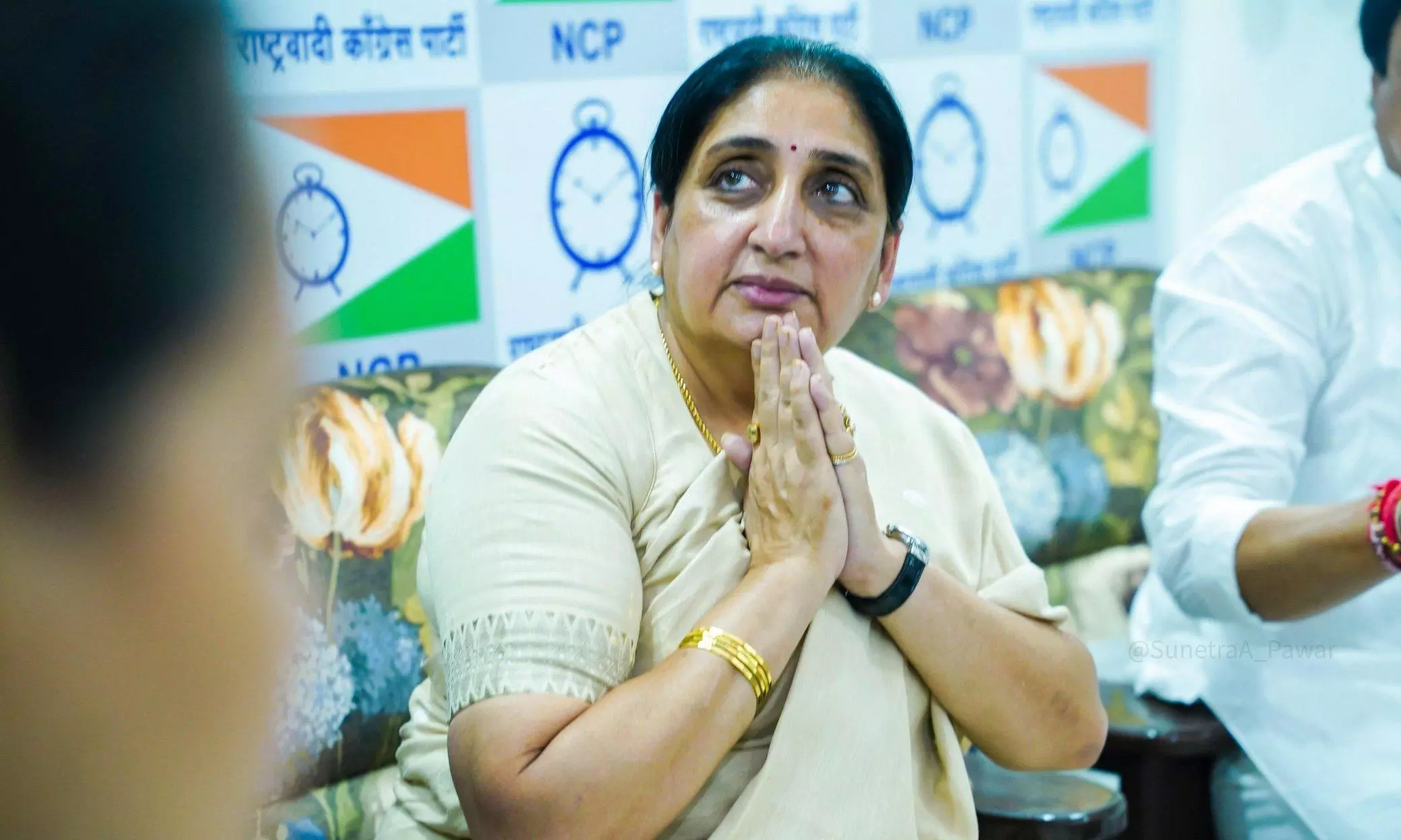 Sunetra Pawar-Led NCP Delegation Seeks CBI Probe Into Ajit Pawar Plane Crash Sunetra Pawar-Led NCP Delegation Seeks CBI Probe Into Ajit Pawar Plane Crash