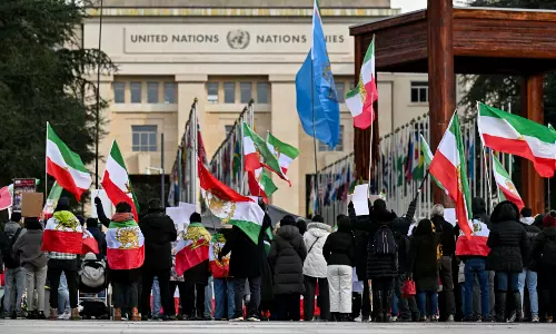 Iran, United States Hold New Talks in Geneva