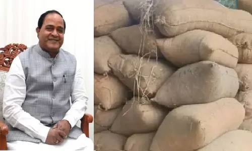 Odisha Procures Record 58.8 Lakh Tonnes of Paddy; Pays Over Rs 12,916 Crore MSP to Farmers Odisha Procures Record 58.8 Lakh Tonnes of Paddy; Pays Over Rs 12,916 Crore MSP to Farmers