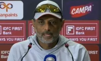 Kotak All Praise For Crack Team