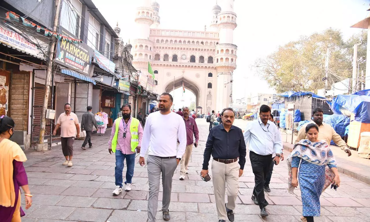 GHMC Chief Reviews Ramzan Sanitation GHMC Chief Reviews Ramzan Sanitation