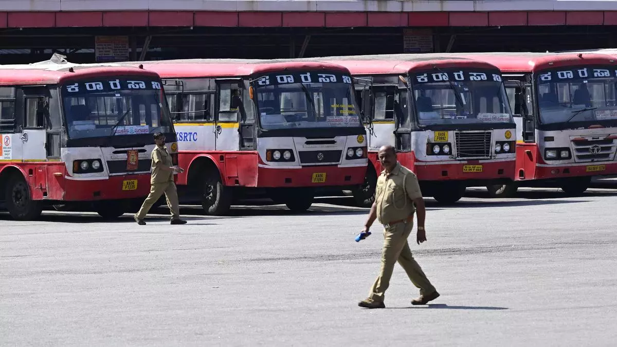 Transport Employees To Take ‘Bengaluru Chalo’ In Demand Over Pending 38 Wage Arrears Transport Employees To Take ‘Bengaluru Chalo’ In Demand Over Pending 38 Wage Arrears