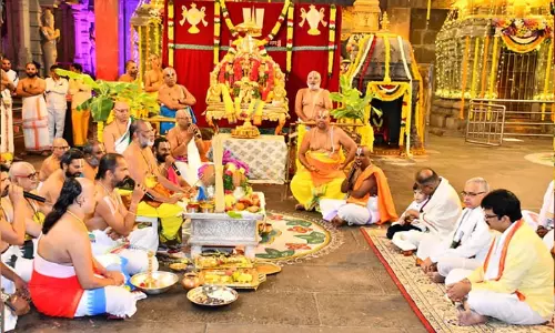 Annual Brahmotsavams Begin at Yadagirigutta Temple