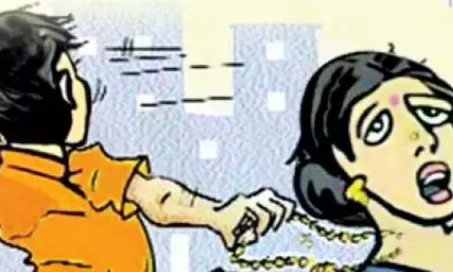 Couple Robbed of Gold Chain in Shankarpally