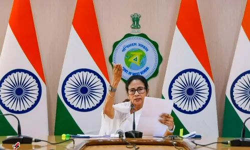 Didi Slams Modi for Calling Ramakrishna ‘Swami’, Warns PM Against Prefix