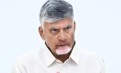 AP CM Reviews VBG–RAMG Scheme, Stresses Alignment with Swarna Andhra Vision 2047