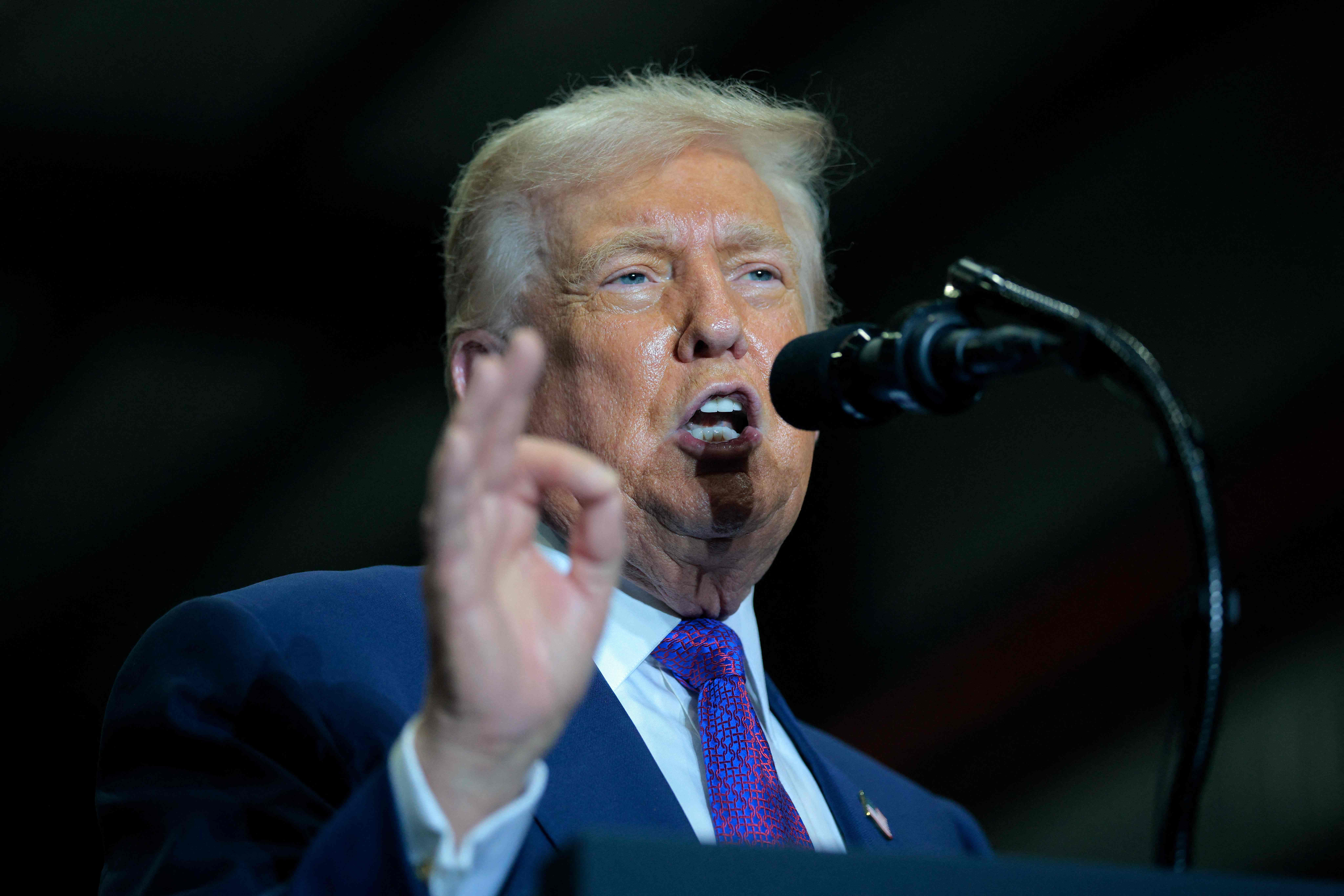 A memo filed by the Department of Homeland Security ahead of a Thursday federal court hearing in Minnesota says refugees applying for green cards must return to federal custody one year after they were admitted to the US for review of their applications