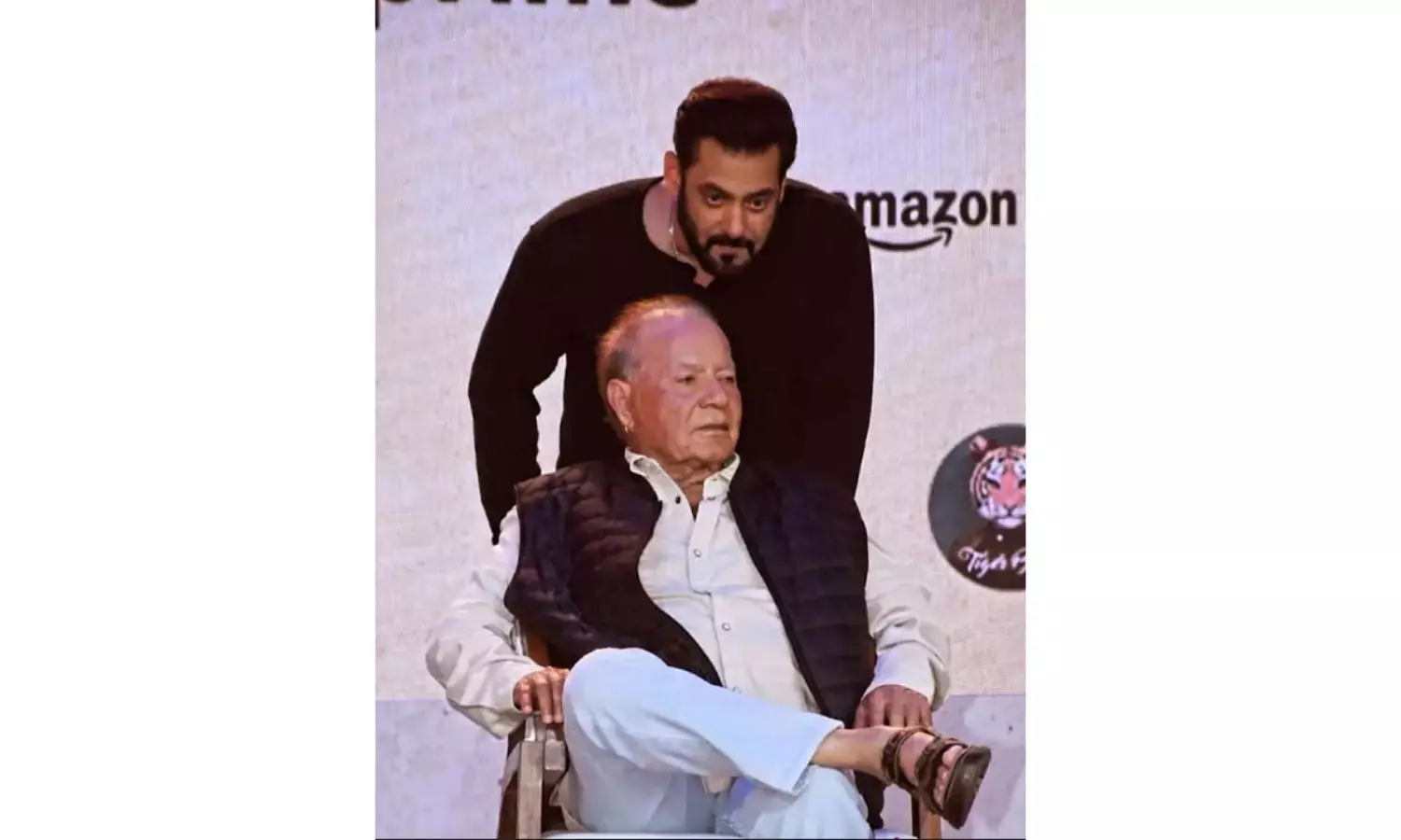 ‘My Father’s Health Is Not A Cricket Match’ ‘My Father’s Health Is Not A Cricket Match’