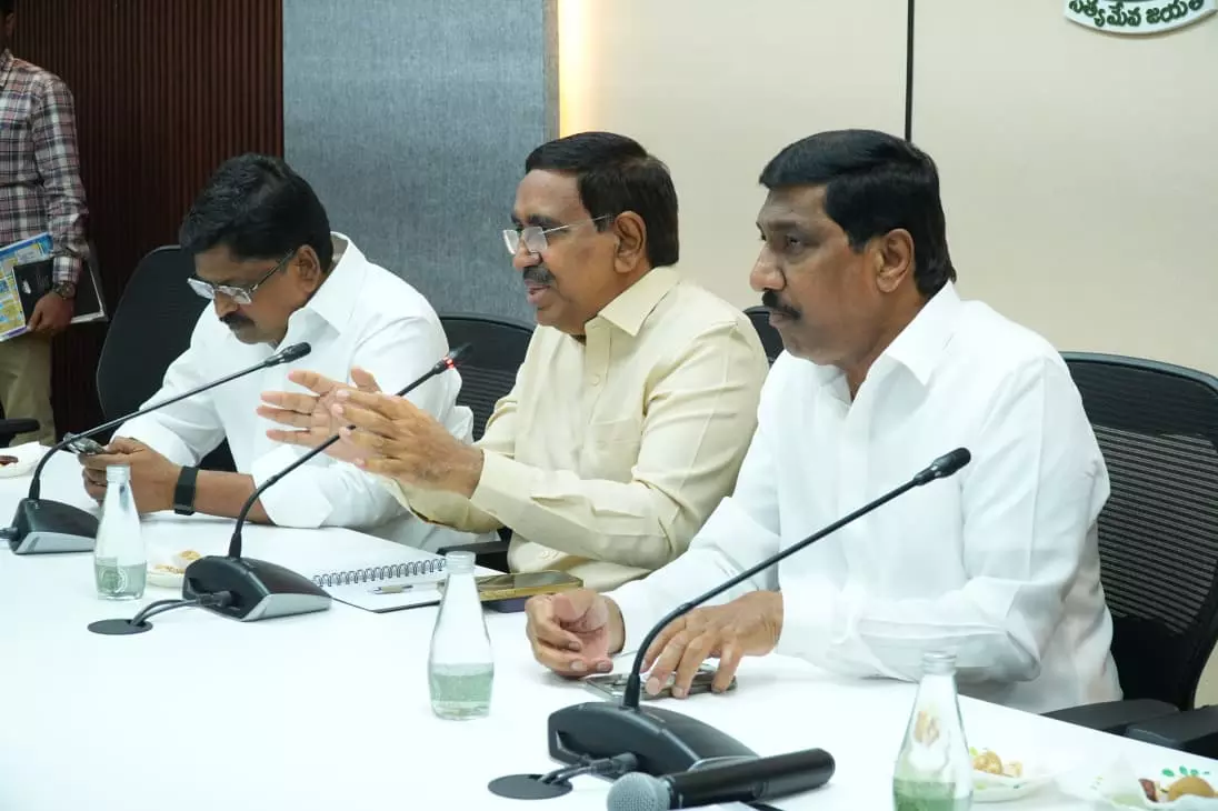 Works on HC Building, Other Units Progressing Works on HC Building, Other Units Progressing