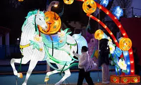 Lunar New Year Prayers, Robots And Festivities Usher In China