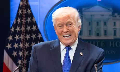 Trump Signs 10% Global Tariffs on All Countries After SC Setback