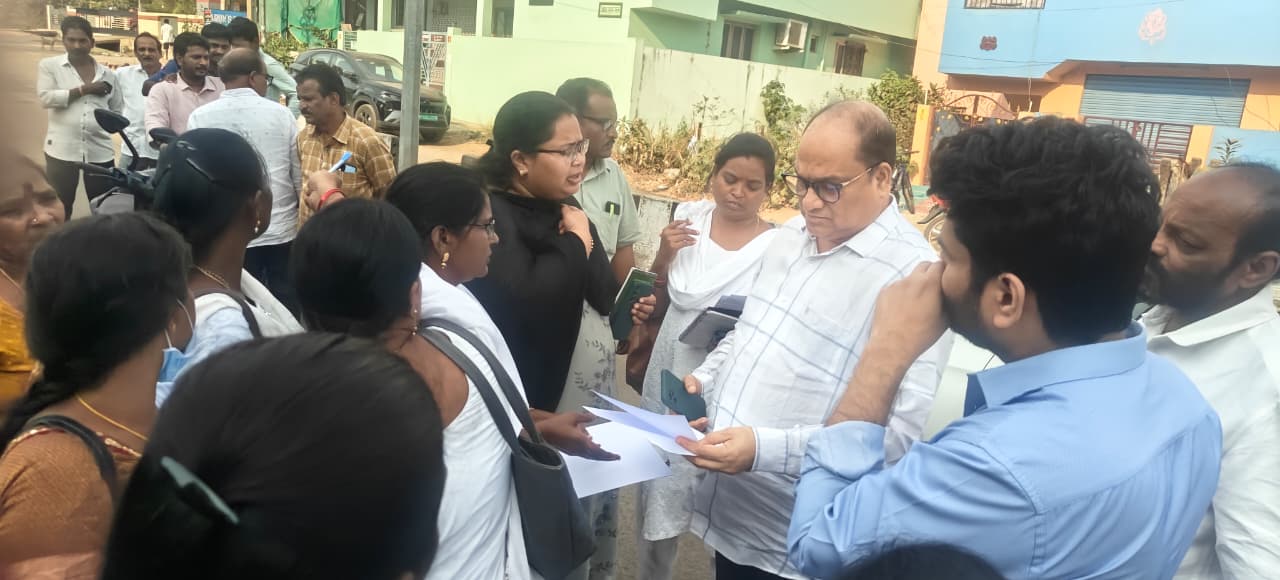 Suspected Contaminated Milk Kills Woman, Hospitalizes 10