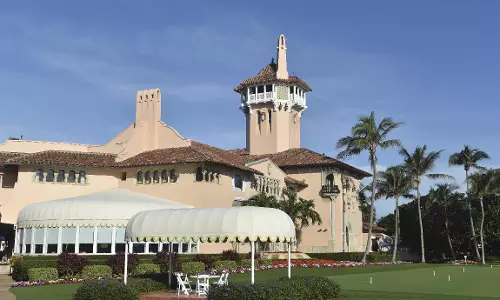 US Secret Service Kills Man Trying to Access Trumps Florida Home