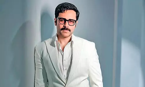 Emraan Hashmi Is the Mysterious ‘Bade Saab’ in ‘Dhurandhar 2’ Emraan Hashmi Is the Mysterious ‘Bade Saab’ in ‘Dhurandhar 2’