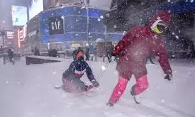 Paralyzing Blizzard Hits US Northeast, Affects Transport Systems Paralyzing Blizzard Hits US Northeast, Affects Transport Systems