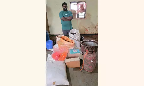 Task Force Busts Tea Powder Adulteration Racket in Sanathnagar; One Arrested