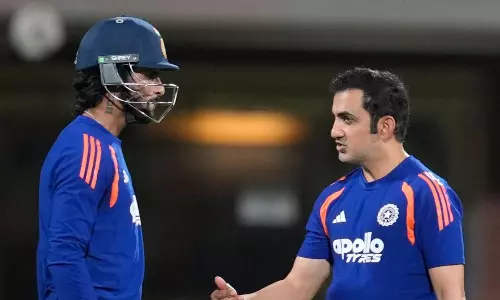 Time To Twist With Sanju at Top Time To Twist With Sanju at Top