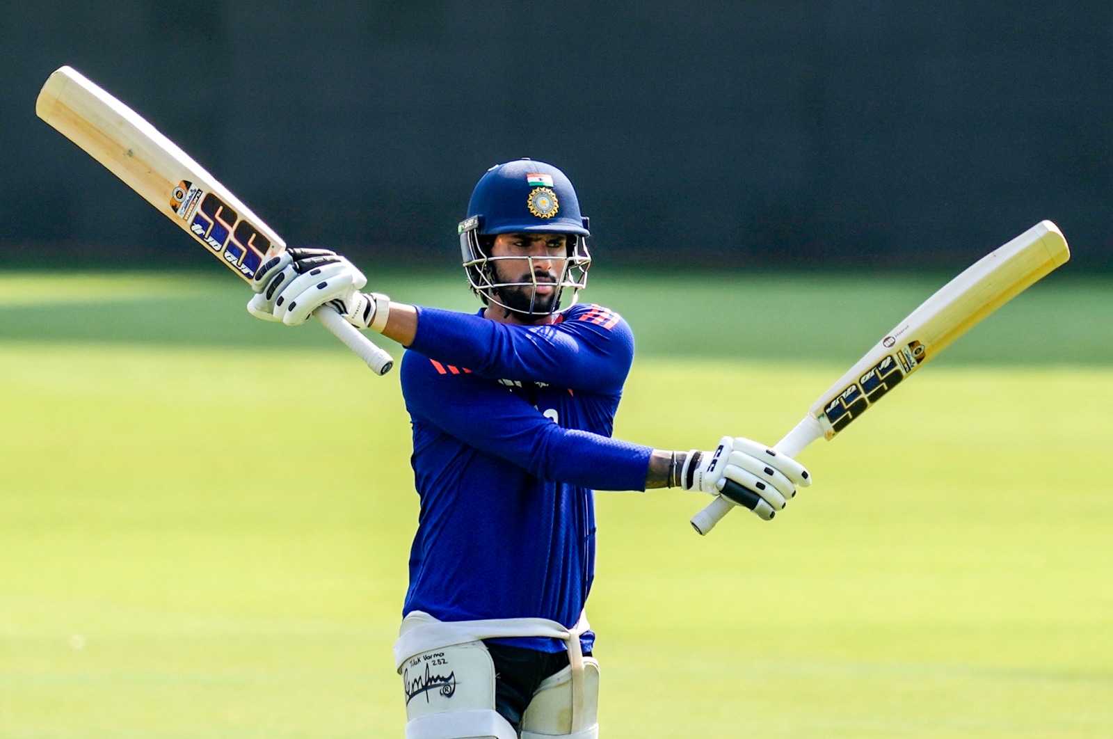 India Face Tricky Zimbabwe in Must-Win Game