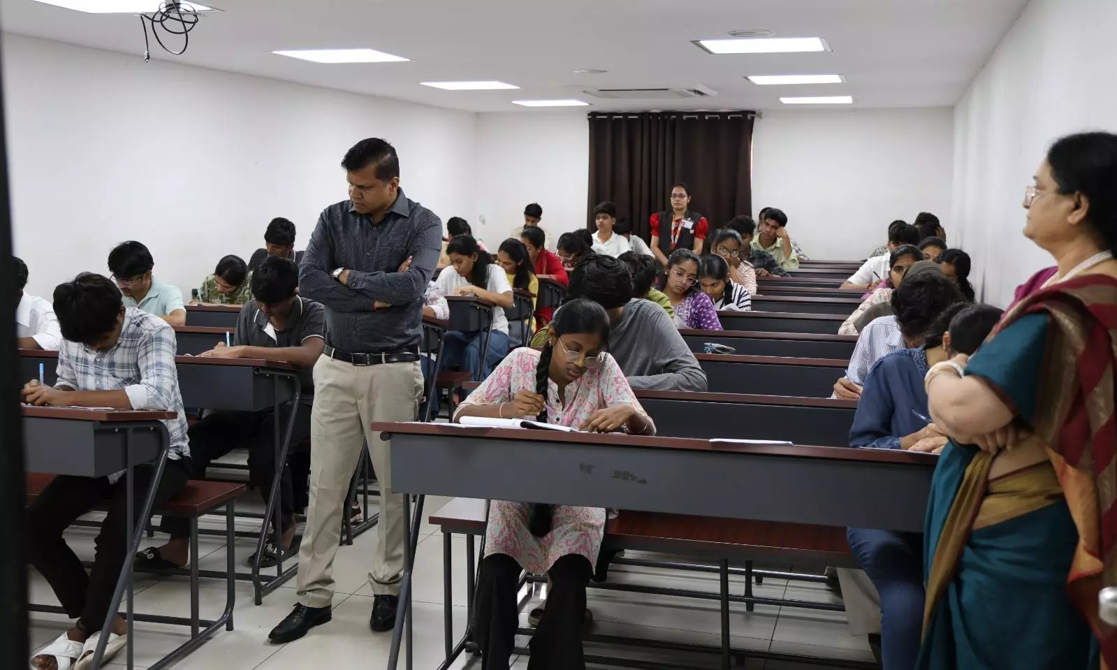 16,000 Absent on Day One of Intermediate Exams 16,000 Absent on Day One of Intermediate Exams