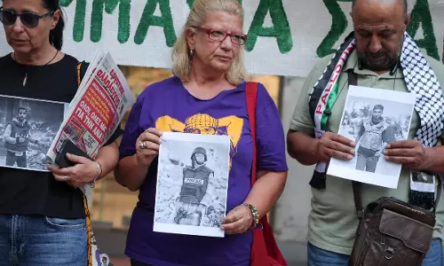 Record 129 Journalists and Media Workers Killed in 2025, Mostly by Israel, Says CPJ Record 129 Journalists and Media Workers Killed in 2025, Mostly by Israel, Says CPJ