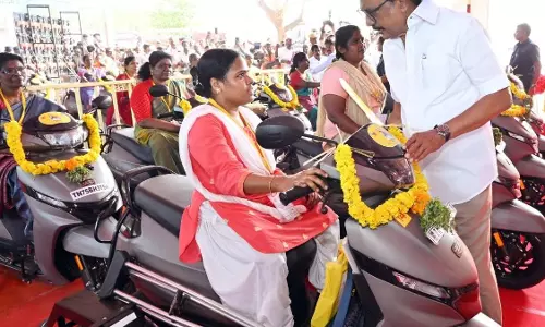 CM Lays Foundation Stone for Mini Tidel Park in Kanyakumari