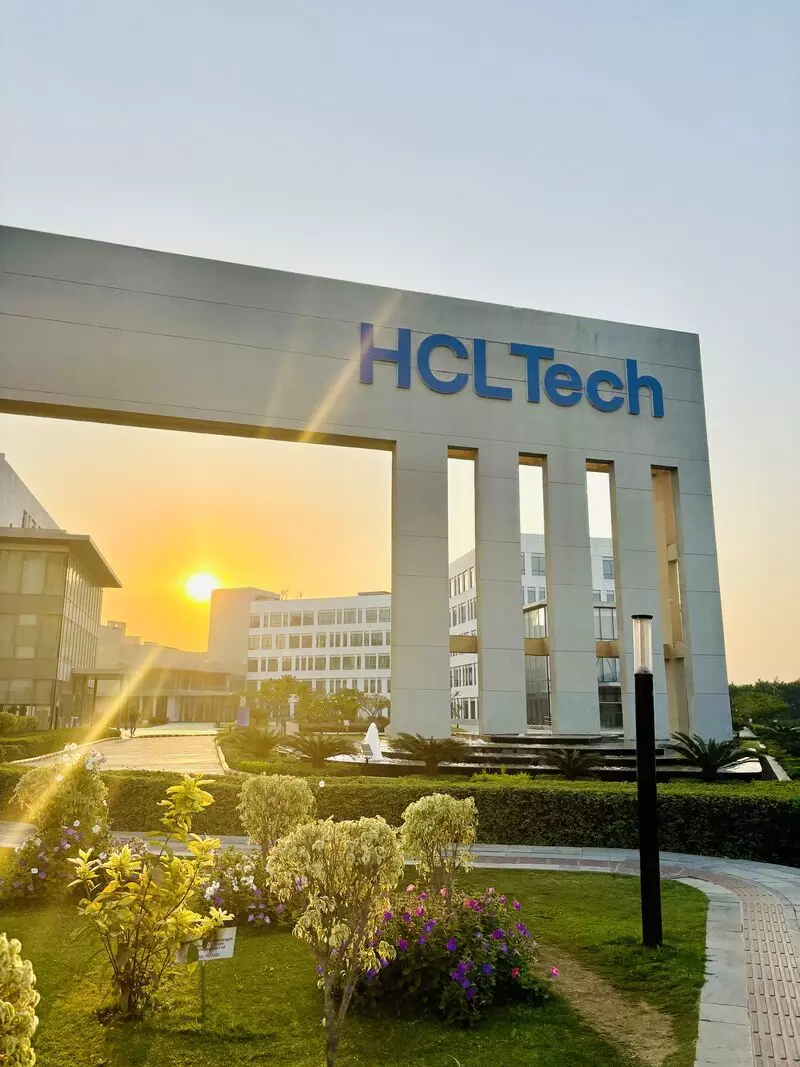 HCLTech, IIT Kanpur To Advance Deep Tech Innovation For GCCs HCLTech, IIT Kanpur To Advance Deep Tech Innovation For GCCs
