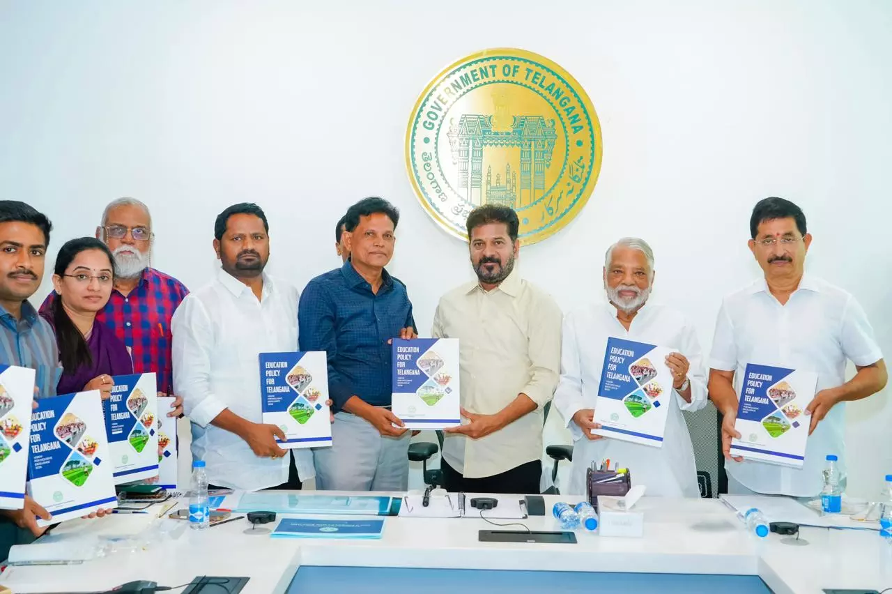 Education Commission Recommends Major Reforms, Overhaul of States Education System Education Commission Recommends Major Reforms, Overhaul of States Education System