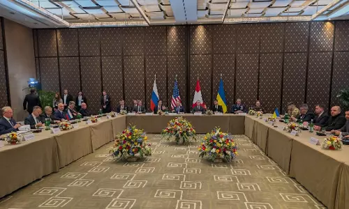 US, Ukraine To Discuss Post-War Reconstruction At Geneva Talks