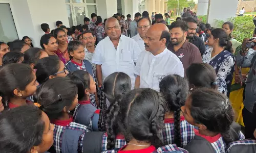 Be Active in Politics, AP Speaker Advises Youth Visiting Assembly