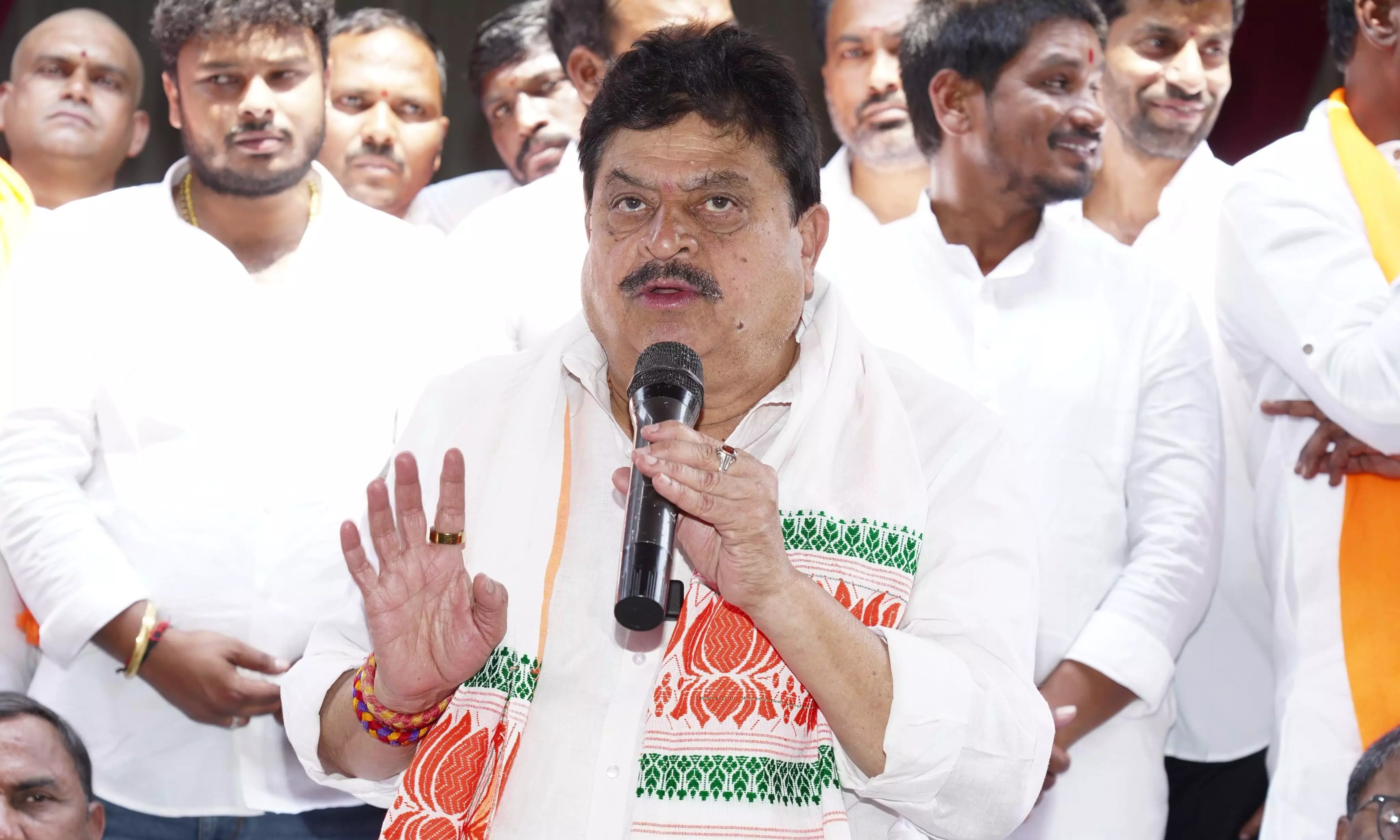 Kavithas Discharge Not Proof of Innocence in Liquor Scam, Says Ramchander Rao Kavithas Discharge Not Proof of Innocence in Liquor Scam, Says Ramchander Rao