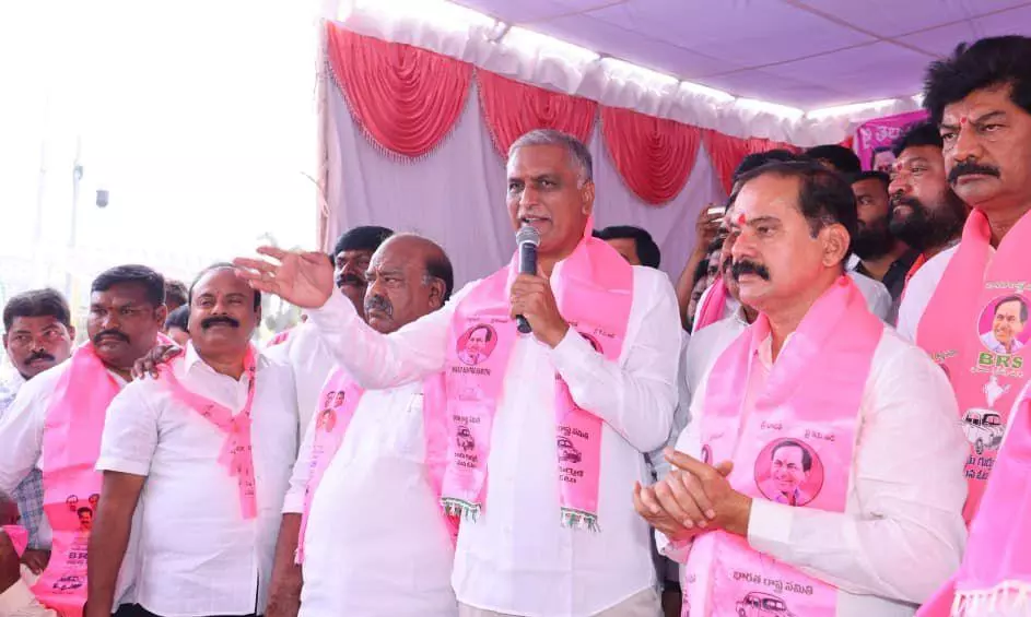 Ensure 80% Local Jobs At Kazipet Coach Factory: Harish Rao