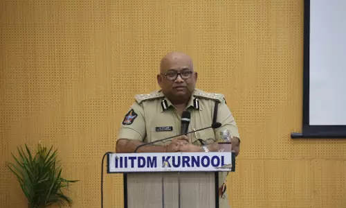 Don’t Allow Minors To Drive Vehicles: Kurnool Range DIG