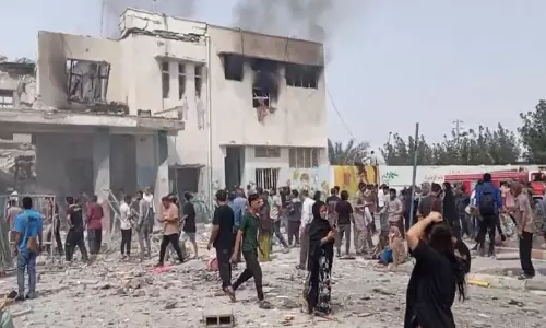 Israeli Airstrikes Kill Seven Senior Iranian Defence Officials