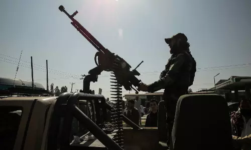 Explosion, Gunfire as Afghan Forces Shoot at Aircraft Over Kabul