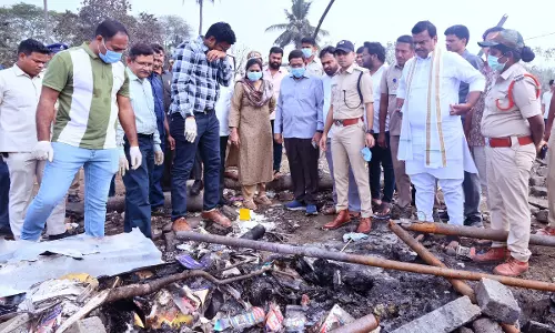 Vetlapalem Blast Damages 150 Houses; TD Leaders Visit Localities