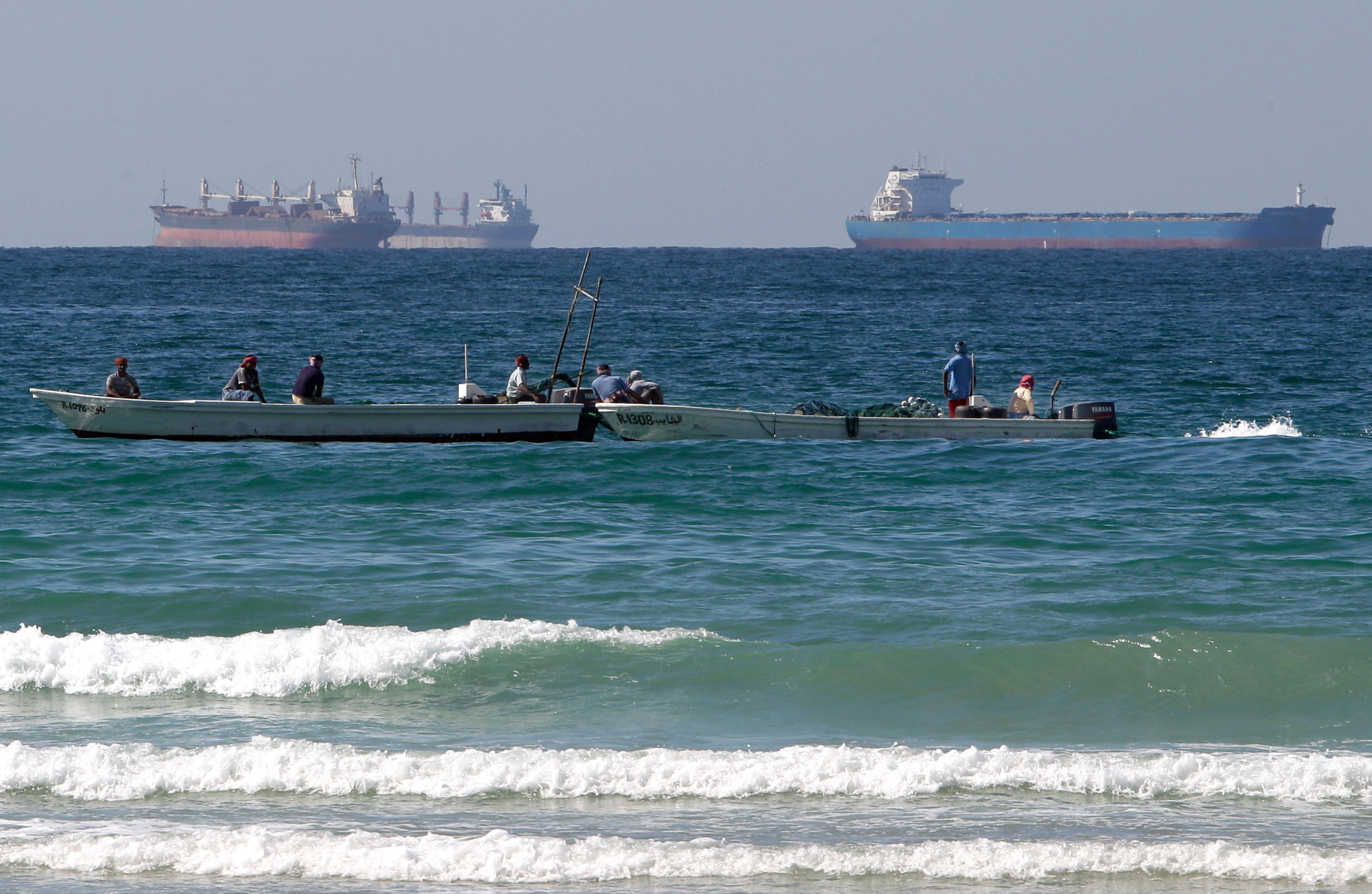 Global Oil Prices Spike Amid Ongoing Disruptions in Strait of Hormuz