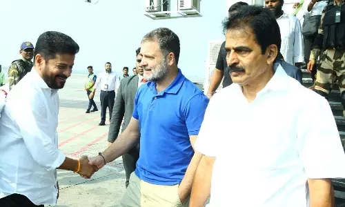 Rahul Gandhi, Venugopal Arrive in Hyderabad for Congress meeting in Vikarabad