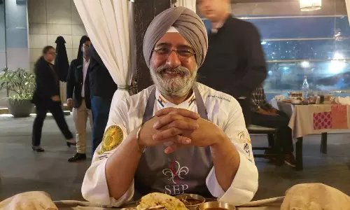 Celebrating Kashmir in the City of Nawabs